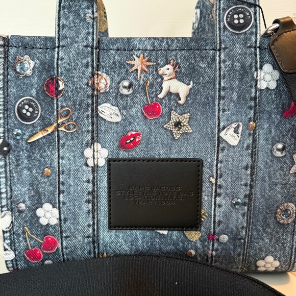 NWT Marc Jacobs Trompe L'Oeil Trinket Canvas Tote Bag Small - Picture 4 of 5